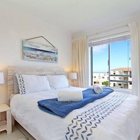 Hermanus Beach Club - 106 - Apartment With A View Exteriör bild