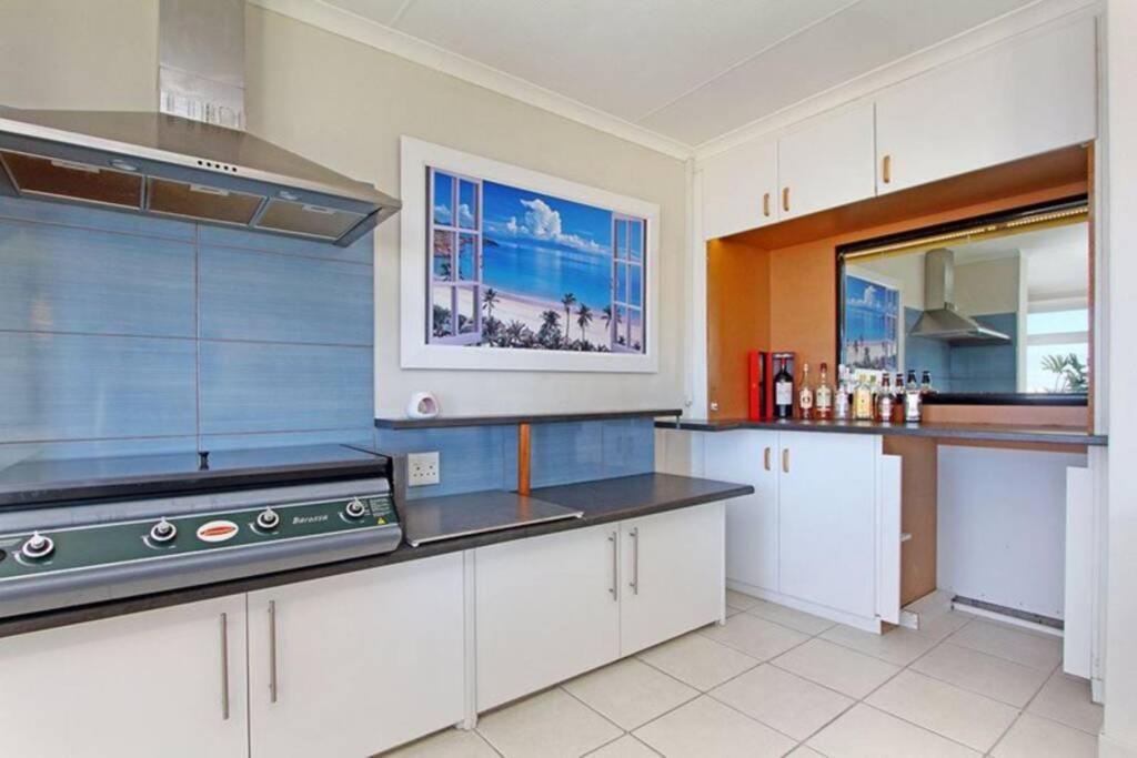 Hermanus Beach Club - 106 - Apartment With A View Exteriör bild